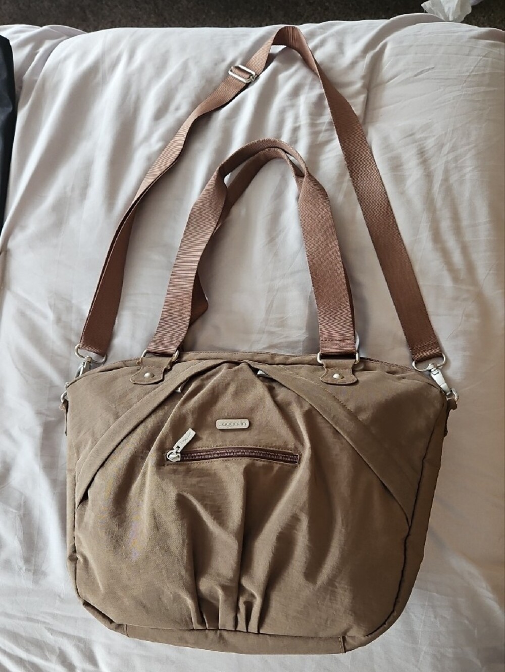 Baggallini Taupe Brown Crossbody Travel Bag